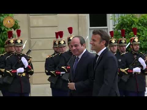 Le Président Al-Sissi rencontre son homologue français au Palais de l'Élysée hqdefau 180