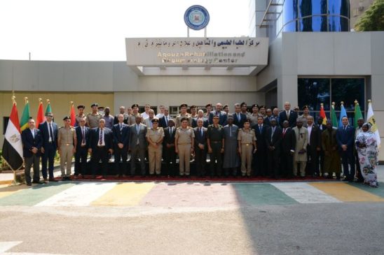 المتحدث العسكرى : القوات المسلحة تنظم زيارة لوفد من جمعية رجال الأعمال المصريين الأفارقة وعدد من السفراء 37462
