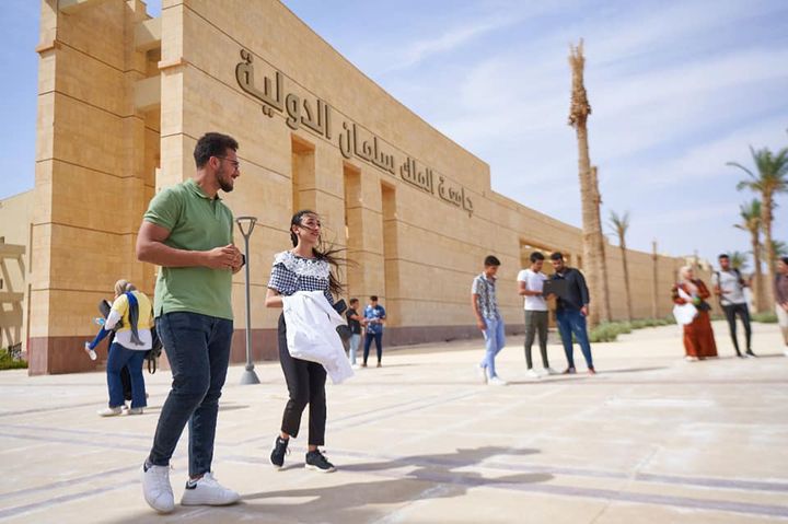 جامعة الملك سلمان الدولية تعلن تخفيض 50% من قيمة السكن الجامعي للطلاب أعلن د 41165