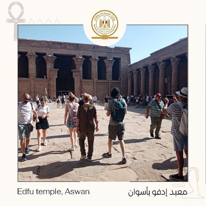 296100319_423880559773496_19594355731436