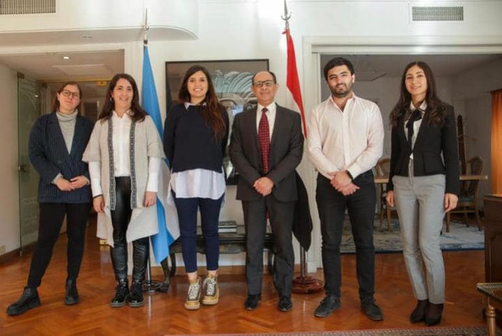 السفير المصري في بوينس أيرس يستقبل وزيرة البيئة الأرجنتينية  في إطار رئاسة مصر للدورة 27 لمؤتمر أطراف 14786