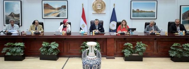 وزارة السياحة والآثار: 21 سبتمبر 2022 - وزير السياحة والآثار يلتقي بأعضاء مجلس إدارة الاتحاد 15125