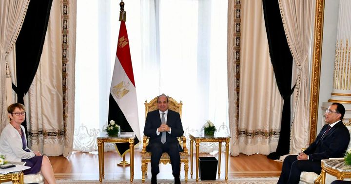 استقبل السيد الرئيس عبد الفتاح السيسي اليوم السيدة أوديل رينو باسو، رئيس البنك الأوروبي لإعادة الإعمار 19122