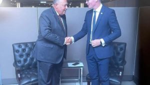 وزير الخارجية يلتقى مع وزير خارجية إيرلندا على هامش أعمال الجمعية العامة للأمم المتحدة 
 التقى