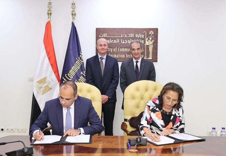 ICT Minister Witnesses Signing of Two Agreements with Teradata Egypt on Training, Capacity Building in DA, AI The Minister of Communications and Information Technology Amr Talaat has witnessed 47239