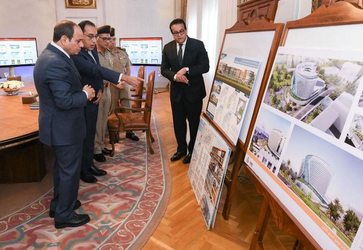 السيد الرئيس عبد الفتاح السيسي يتابع جهود تطوير منظومة الصحة في مصر 56111