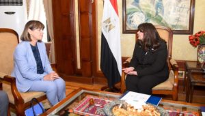 بيان صادر عن وزارة الدولة للهجرة وشئون المصريين بالخارج: 
وزيرة الهجرة تستقبل منسق الأمم المتحدة في مصر