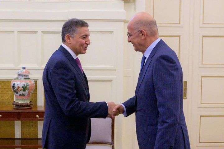 السفير المصري في أثينا يلتقي وزير خارجية اليونان استقبل وزير خارجية اليونان نيكوس دندياس 86166