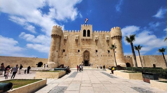 22 سبتمبر 2022 وزارة السياحة والآثار تتيح إمكانية شراء تذاكر زيارة 6 مواقع أثرية بمحافظة 91266
