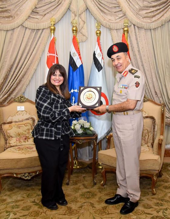 المتحدث العسكرى خير أجناد الأرض : أكاديمية ناصر العسكرية للدراسات العليا تستضيف وزيرة الدولة للهجرة وشئون 60167 1