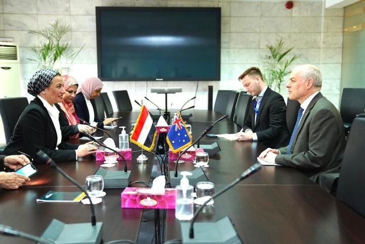 وزارة البيئة: وزيرة البيئة تناقش مع السفير الأسترالي بالقاهرة أوجه المشاركة في فعاليات مؤتمر 64799