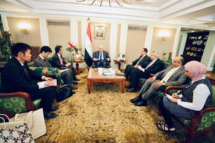 وزير التعليم العالى يبحث سبل دعم التعاون المشترك مع سفير اليابان بالقاهرة استقبل د 72301 1