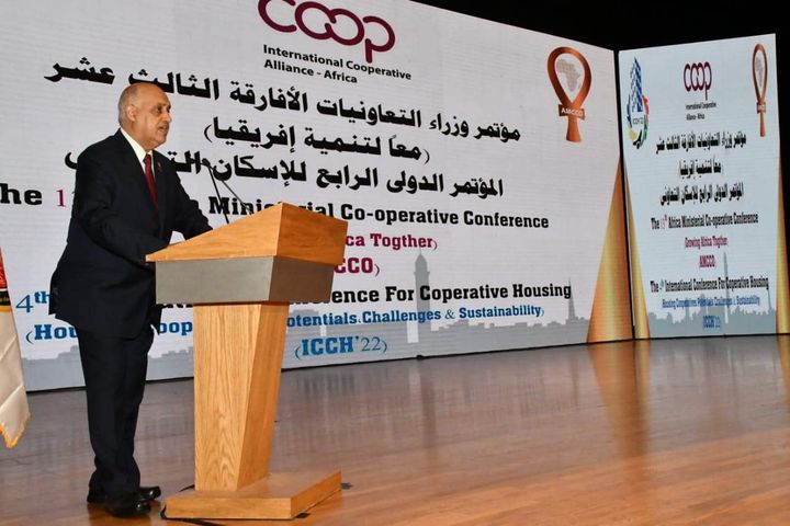 رئيس تعاونيات البناء والإسكان يلقي كلمة فى افتتاح مؤتمر مجلس وزراء التعاونيات الأفارقة المنعقد للمرة 84726