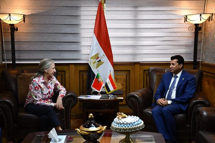 وزارة الشباب والرياضة: وزير الشباب والرياضة يبحث التعاون الثنائى مع سفيرة البرتغال ••• 85426