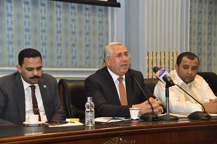 وزارة الزراعة واستصلاح الأراضي: وزير الزراعة: هناك دعم كبير من الرئيس السيسي لصناعة الدواجن 87030