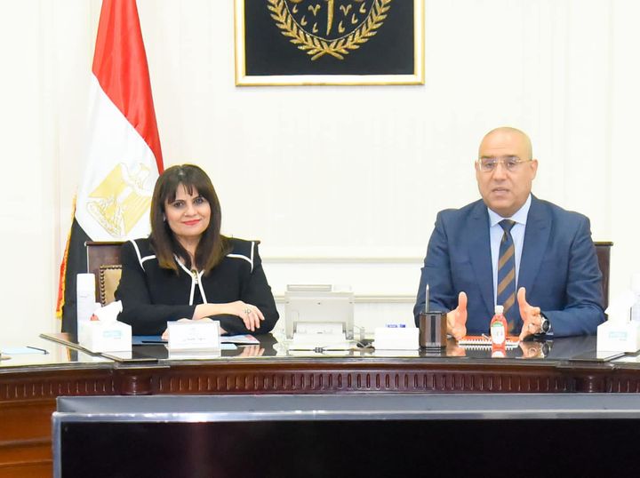 الهجرة والإسكان تعلنان انتهاء المرحلة الأولى من الدورات التدريبية المؤهلة لسوق العمل في إطار المبادرتين 96952