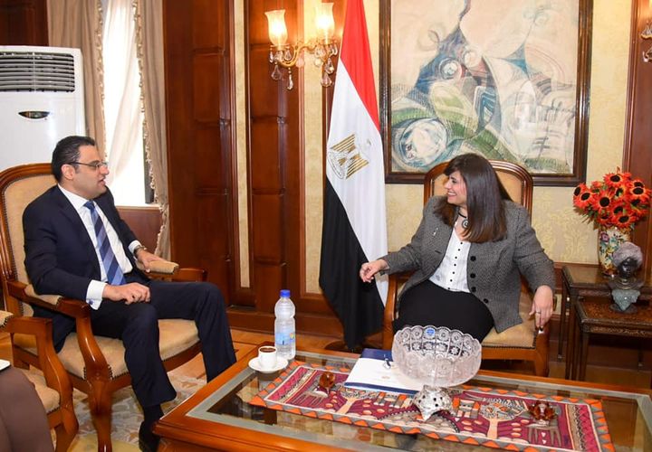 وزيرة الهجرة تلتقي سفير مصر في التشيك لتعزيز التعاون المشترك لصالح الجالية المصرية … 99497