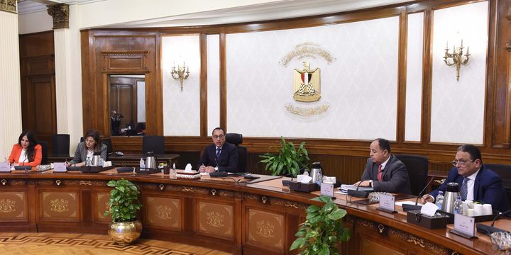 رئيس الوزراء يتابع مستجدات برنامج الطروحات العامة في البورصة المصرية عقد الدكتور مصطفى مدبولي، رئيس مجلس 13178