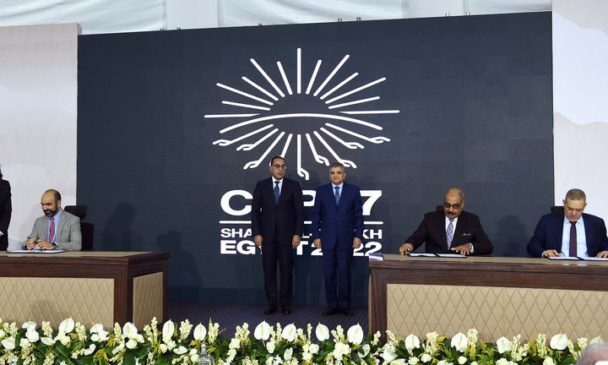 على هامش قمة المناخ COP27 بشرم الشيخ: رئيس الوزراء يشهد مراسم توقيع مذكرة تفاهم بشأن تطوير واستعادة النظام 26080