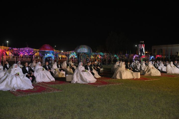 المتحدث العسكرى : المنطقة الجنوبية العسكرية تنظم حفل زفاف جماعى لعدد ( 200 ) شاب وفتاة 40314