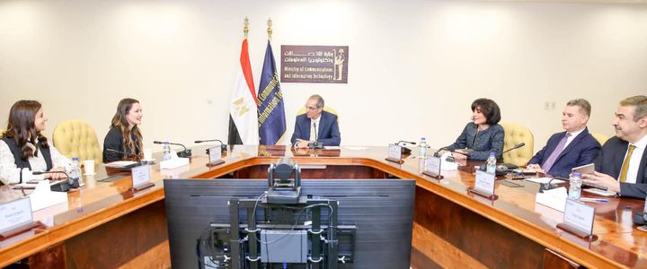 الدكتور/ عمرو طلعت وزير الاتصالات وتكنولوجيا المعلومات يشهد توقيع اتفاقية بين هيئة تنمية صناعة تكنولوجيا 47400