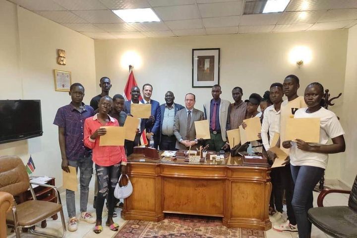 السفارة المصرية في جوبا تحتفل بمجموعة من الطلاب الجنوب سودانيين المقبولين في المنح الدراسية بالجامعات 52751
