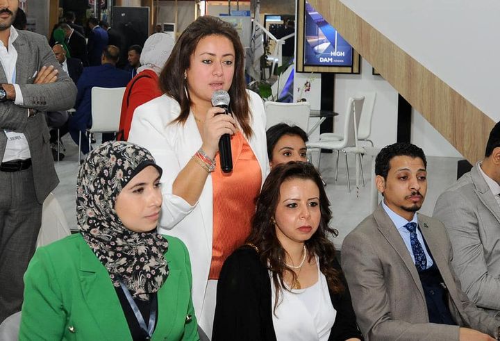 على هامش فعاليات يوم التنوع البيولوجي بالمنطقة الخضراء بمؤتمر المناخ COP 27: الإسكان تُنظم جلسة نقاشية تحت 56292