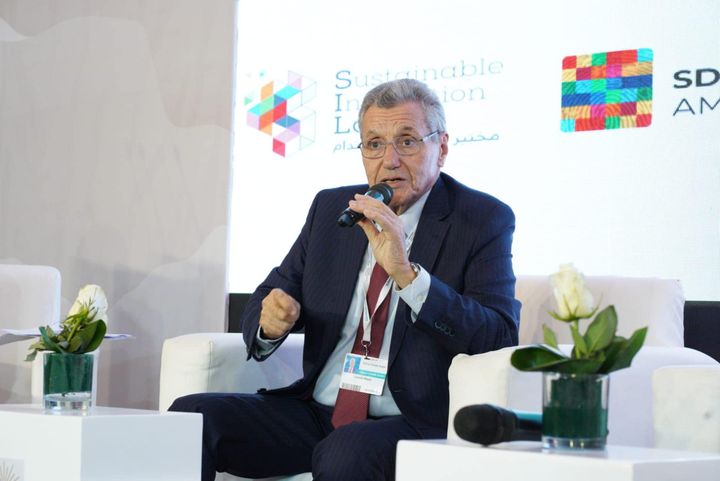 خلال فعاليات مؤتمر المناخ COP27 بشرم الشيخ: المعهد القومي للحوكمة والتنمية المستدامة يعقد حلقة نقاشية بعنوان 73163