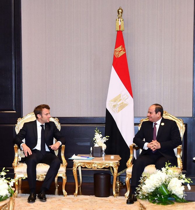 استقبل السيد الرئيس عبد الفتاح السيسي مساء اليوم الرئيس إيمانويل ماكرون، رئيس الجمهورية الفرنسية، وذلك على 82043