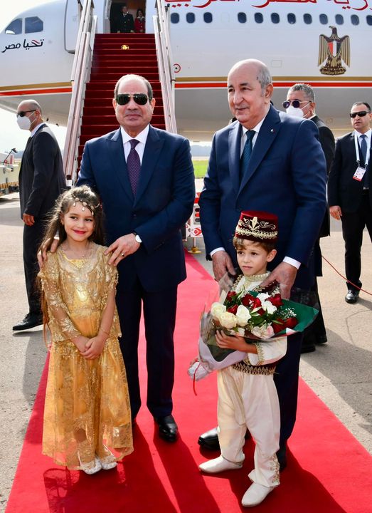 استقبال الرئيس الجزائرى عبد المجيد تبون للسيد الرئيس عبد الفتاح السيسيPhotos from ‎المتحدث الرسمي لرئاسة 84135
