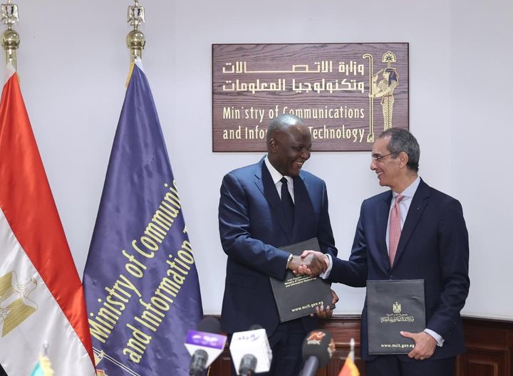 ICT Minister, Zambian Tech Minister Ink MoU on Cooperation in ICT The Minister of Communications and Information Technology Amr Talaat and the Minister of Technology and Science in Zambia Felix 27473