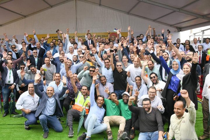 320057744_862158765125936_62883037225976