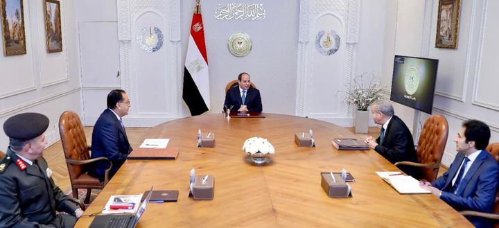 السيد الرئيس عبد الفتاح السيسي يتابع الموقف الخاص بتوفير السلع الغذائية الاستراتيجية على مستوى الجمهورية، 34467