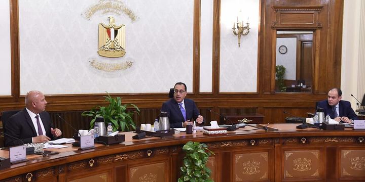 رئيس الوزراء يتابع جهود تيسير نفاذ الصادرات المصرية إلى الأسواق الخارجية خاصة الأفريقية عقد 47925