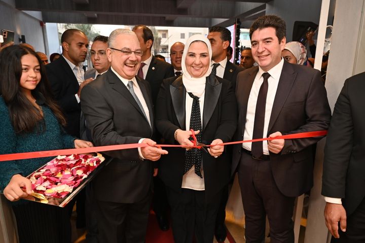 وزارة التضامن الاجتماعي: القباج تفتتح فرع بنك ناصر الاجتماعي بمنطقة الأسمرات في انطلاقة جديدة 49669
