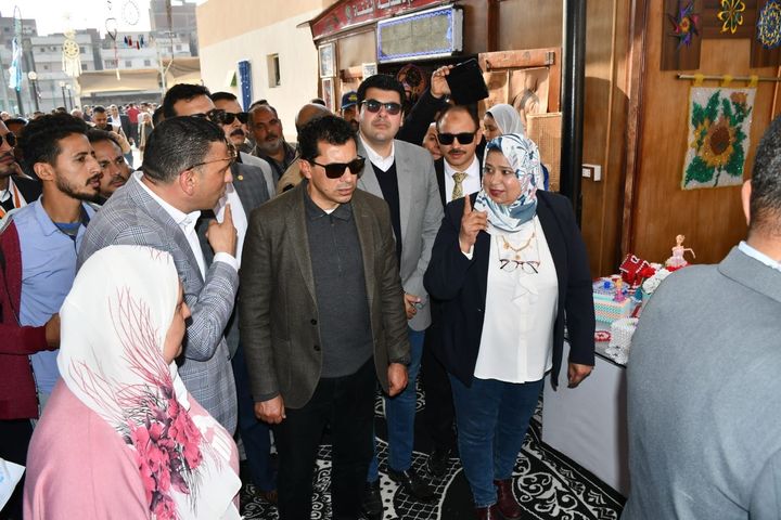 وزارة الشباب والرياضة: الشباب والرياضة تنظم ملتقى توظيف يوفر 3600 فرصة عمل بمشاركة 32 شركة 52352