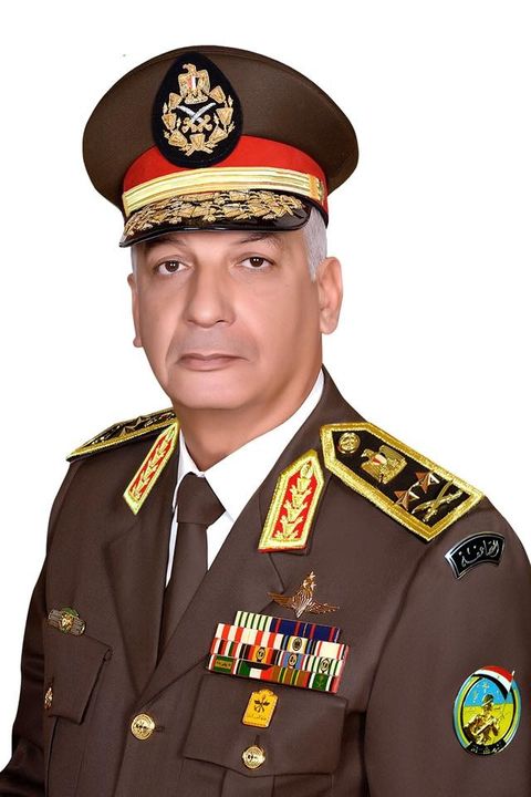 المتحدث العسكرى : القوات المسلحة تهنئ الإخوة المسيحيين بمناسبـة الإحتفال بعيد الميلاد المجيد 18947