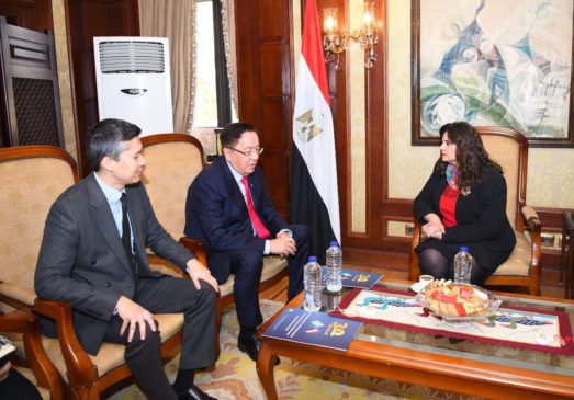 وزيرة الهجرة تستقبل السفير الكازاخي بالقاهرة لتعزيز سبل التعاون وتوفير فرص العمل … 36103