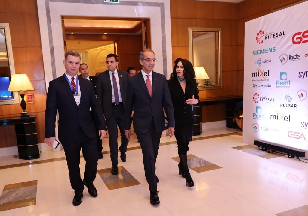 ICT Minister Opens GSA 2023 Egypt Summit The Minister of Communications and Information Technology Amr Talaat opened, today, the Global Semiconductor Alliance (GSA) 2023 Egypt Summit, in Cairo 40088