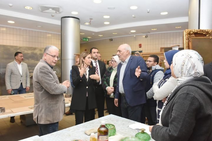 وزارة الثقافة: وزيرة الثقافة تتفقد متحفي الجزيرة والفن الحديث وتوجه بتذليل كافة العقبات 41032