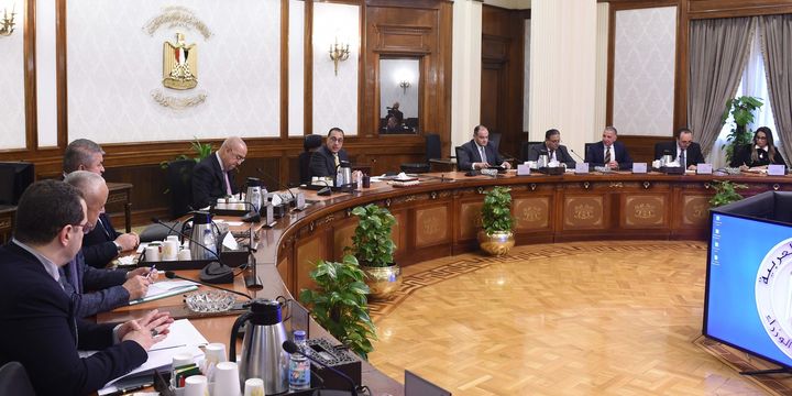 في اجتماع برئاسة رئيس الوزراء: استعراض مخطط مشروع مدينة صناعية في أكتوبر الجديدة رئيس الوزراء: الحكومة 61831