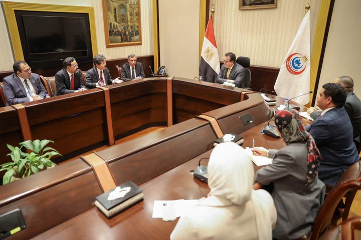 323550807_5651224921646296_5601500154668