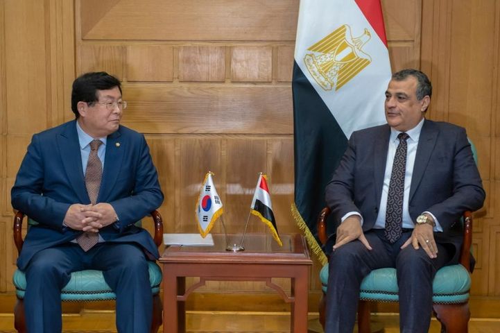 وزارة الدولة للإنتاج الحربي: لبحث التعاون المشترك بين الجانبين 91644