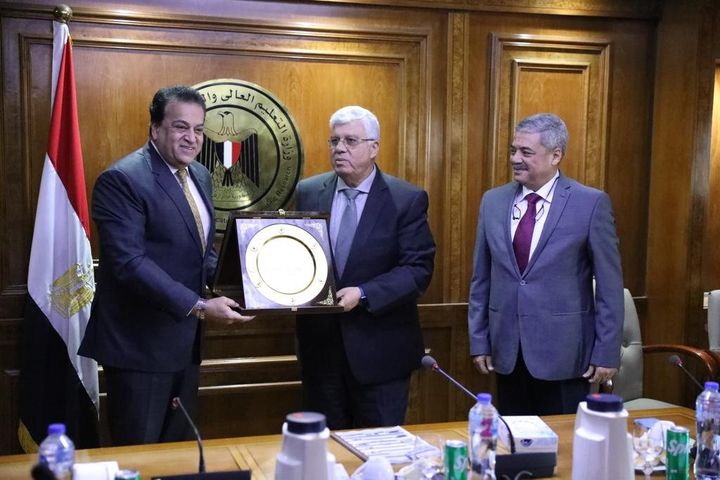 وزارة التعليم العالي والبحث العلمي: وزير التعليم العالي والبحث العلمي يرأس اجتماع مجلس 91669