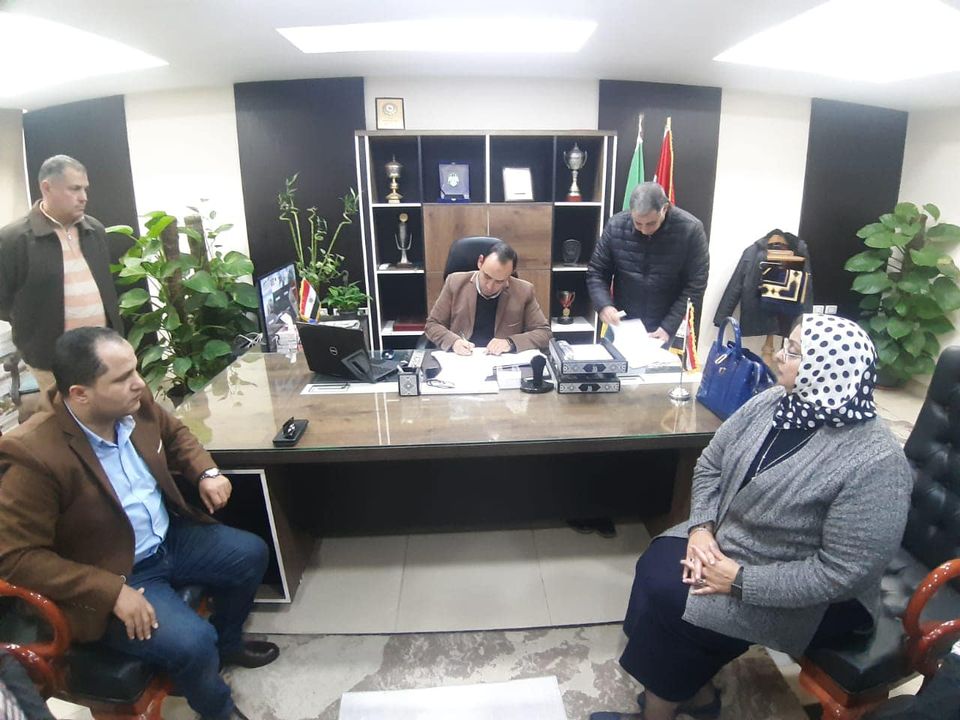 الإسكان : تسليم قطعة أرض بـحدائق اكتوبر لإنشاء مجمع محاكم 97426