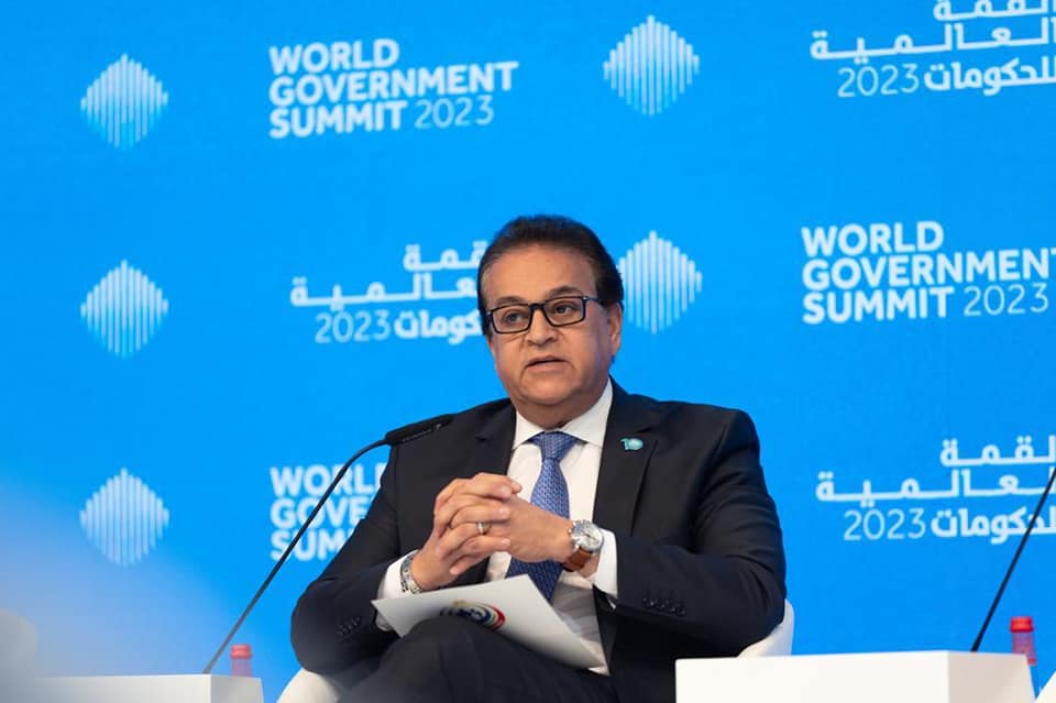 وزارة الصحة والسكان: خلال مرافقته للرئيس السيسي ضمن وفد رفيع المستوى للمشاركة في القمة 28490