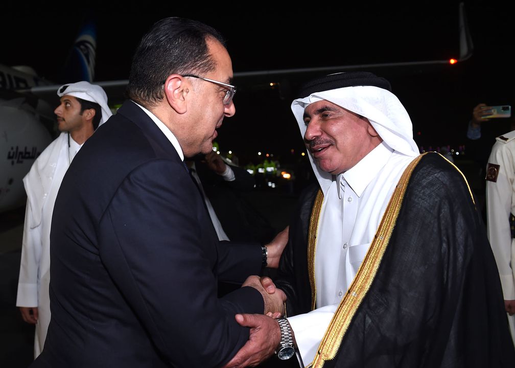 رئيس الوزراء يصل إلى مطار الدوحة الدولي وصل الدكتور مصطفى مدبولي، رئيس مجلس الوزراء، مساء اليوم، إلى مطار 76241