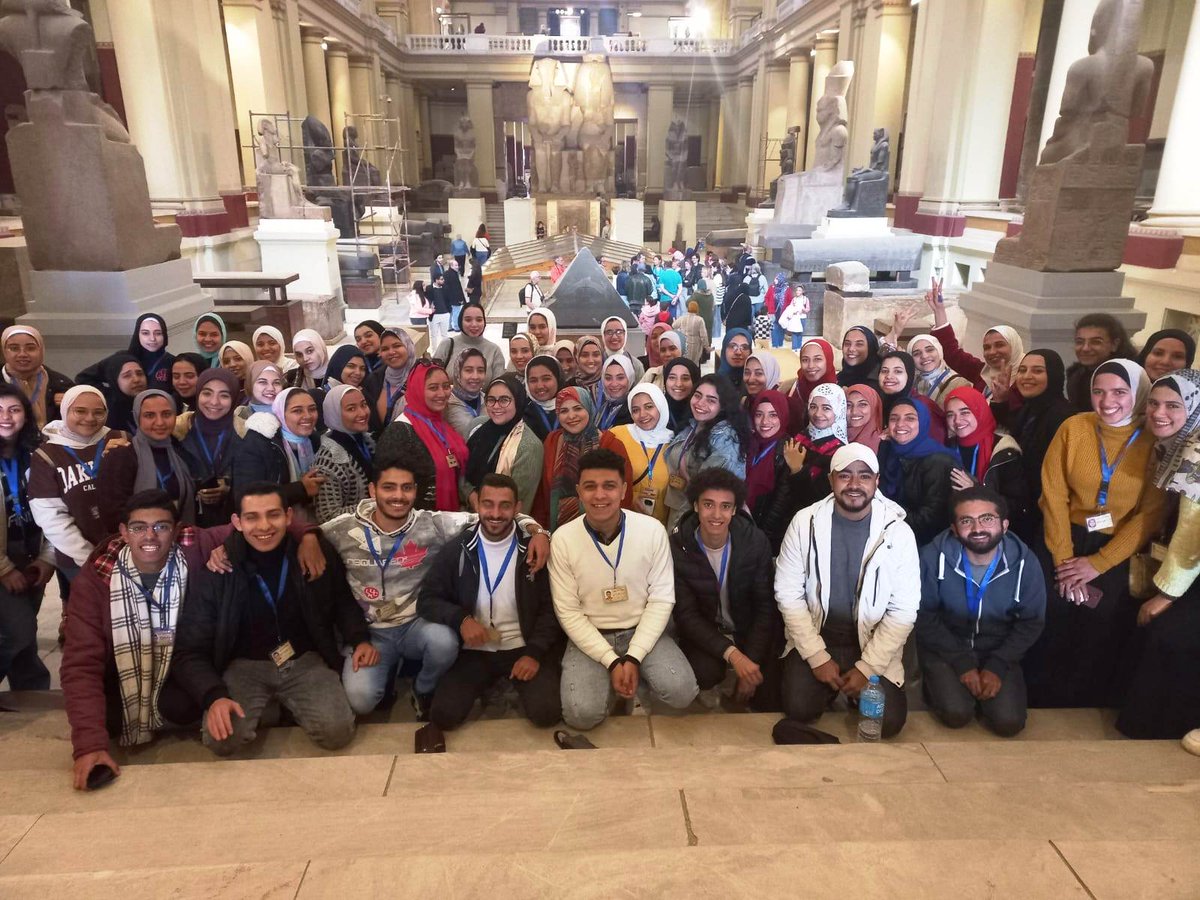المتحف المصري إدارة التدريب خدمة إرشادية مجانية يقدمها أصدقاء المتحف المصري يومى الجمعة والسبت أسبوعيا فى Fo8acSEXwB0LGXs