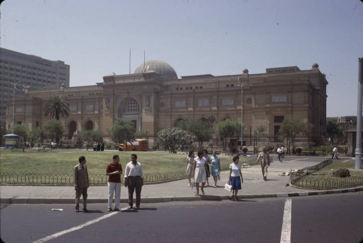 شاهد على العصر المتحف المصرى فى فترة الستينيات مجموعة صور جى Fp5ih67X0AEldr9
