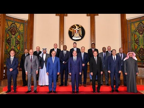 السيد الرئيس يستقبل أعضاء الأمانة العامة الجديدة لاتحاد الصحفيين العرب ورئيس وزراء جمهورية رومانيا hqdefaul 12